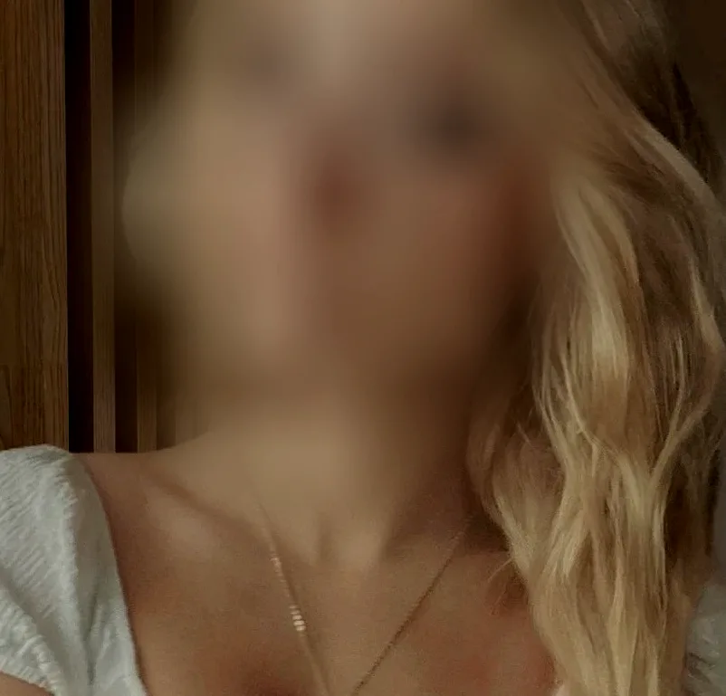 Mira, 19